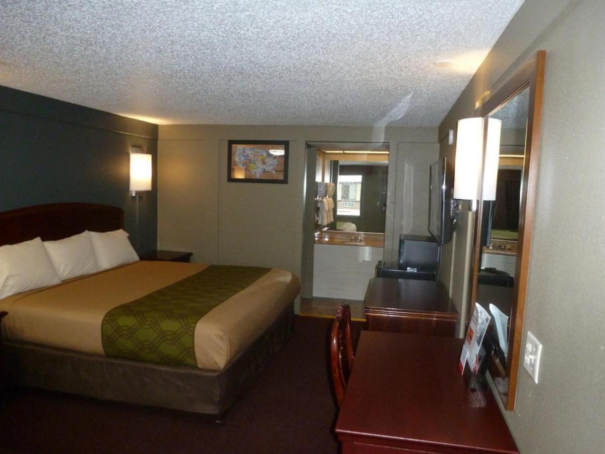 Econo Lodge Pittsburgh I-79 Eksteriør bilde