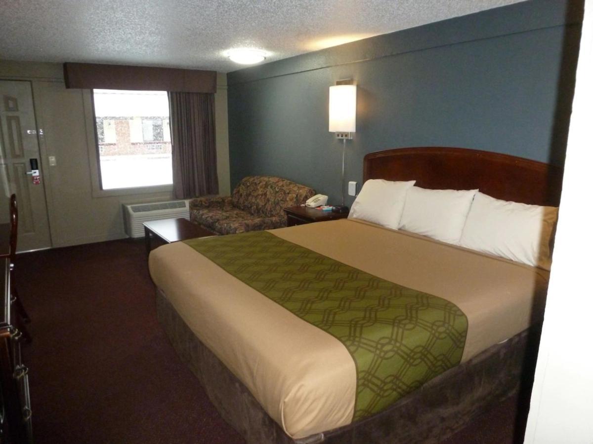 Econo Lodge Pittsburgh I-79 Eksteriør bilde