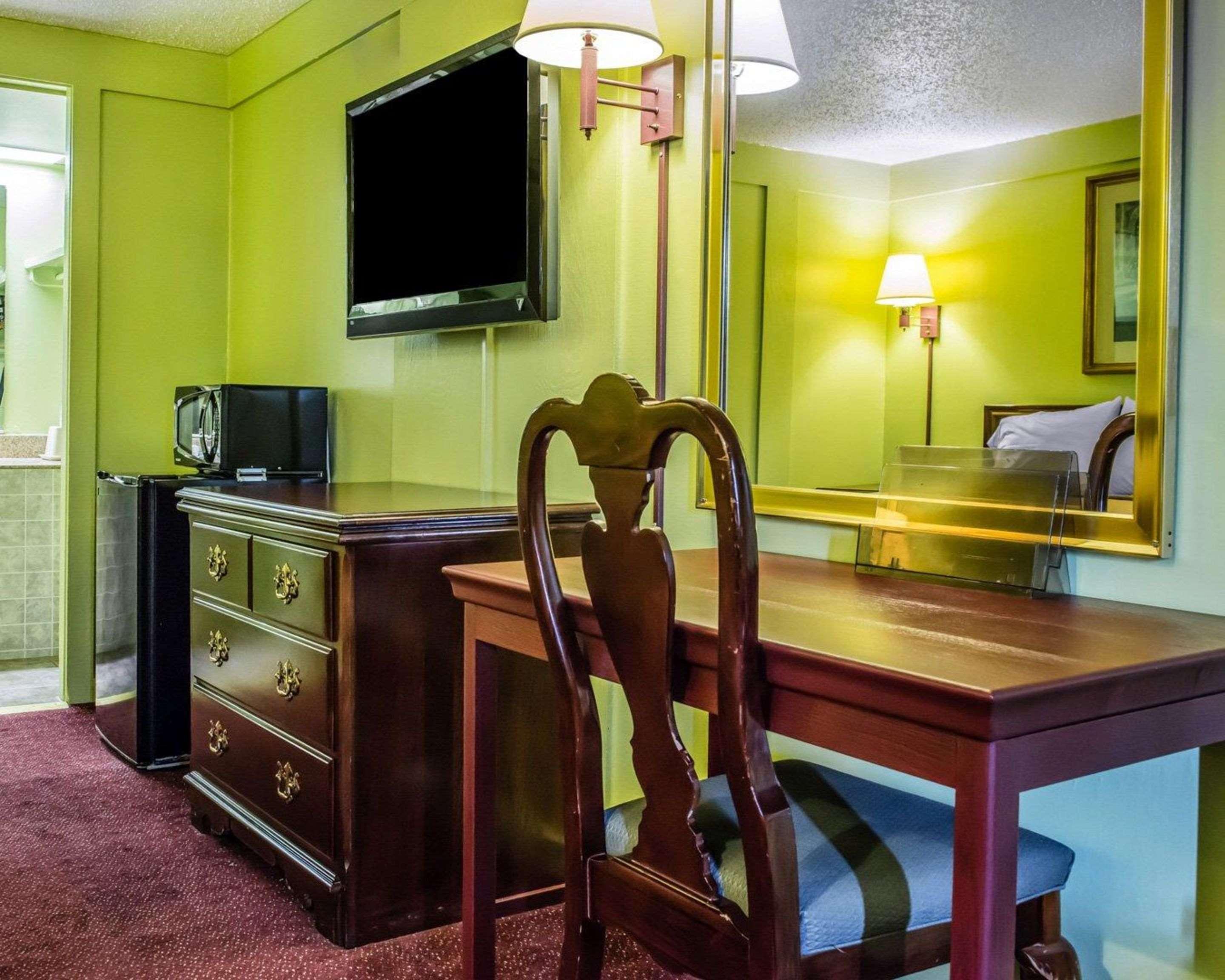 Econo Lodge Pittsburgh I-79 Eksteriør bilde